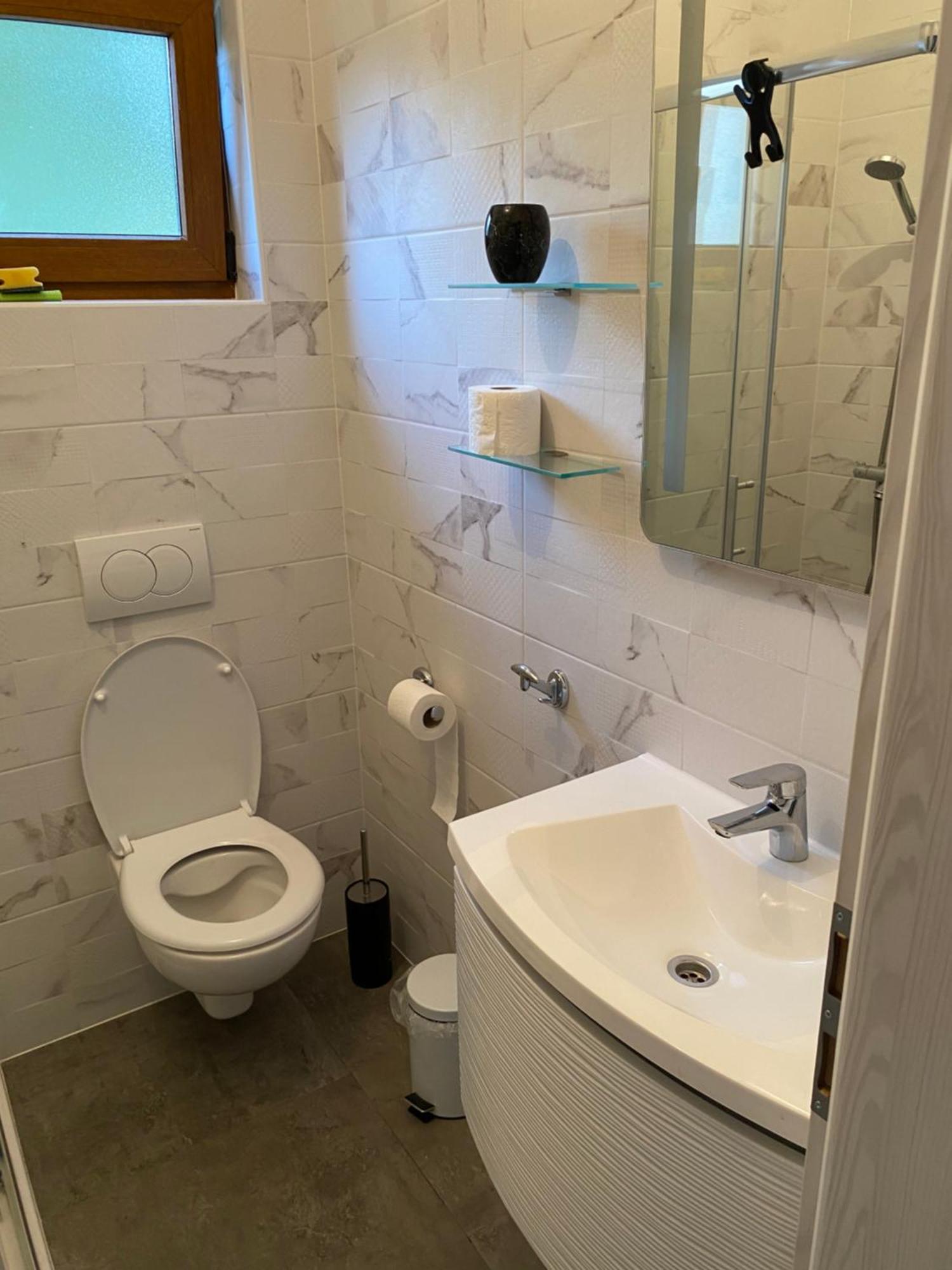 Apartman Lidija Linardici Exterior photo
